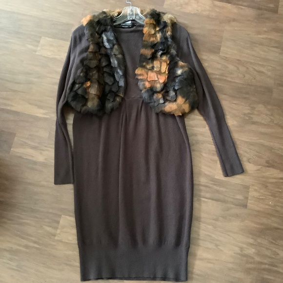 BCBG Max Aziria long sleeves dress and faux fur vest - Picture 3 of 5